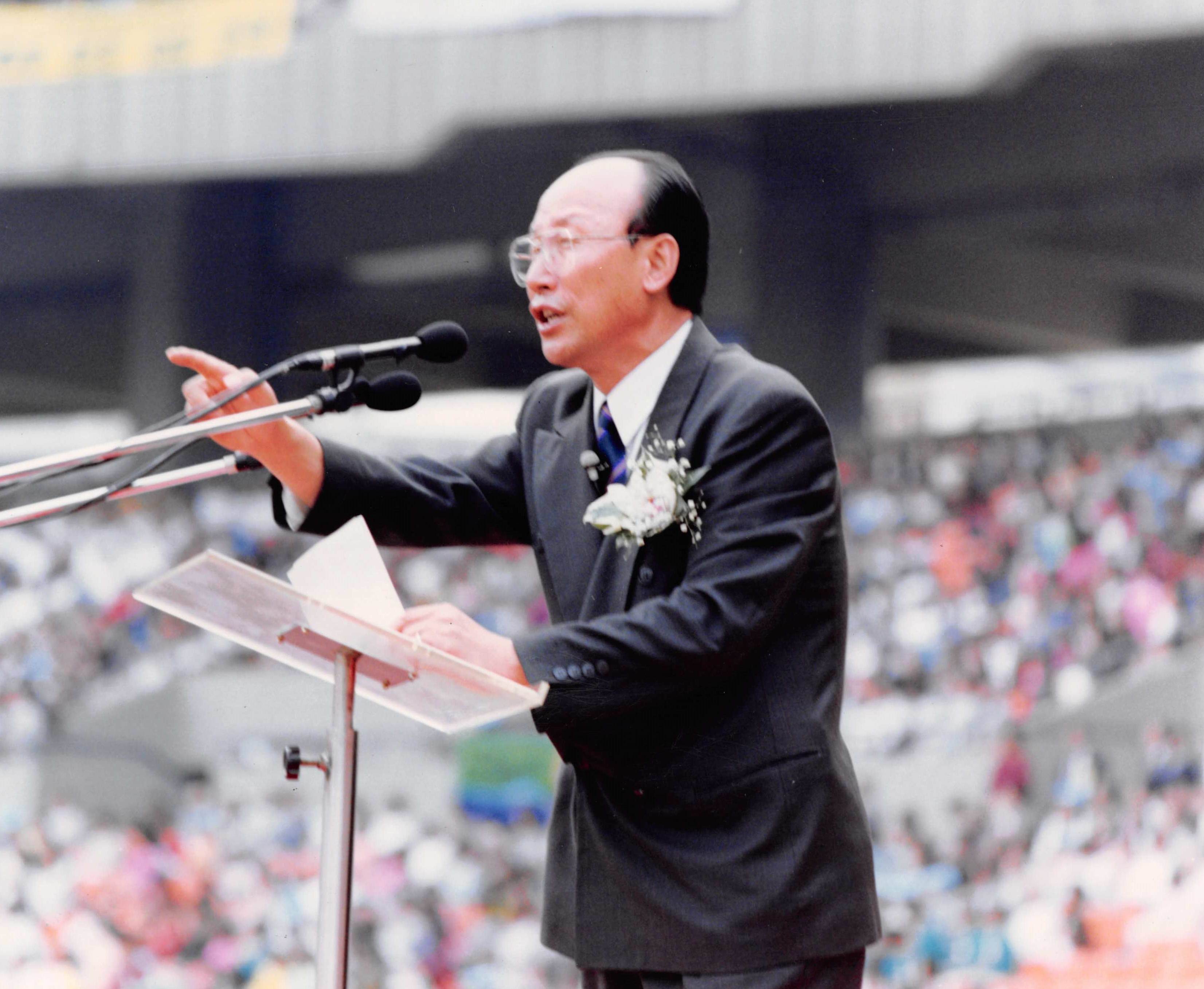 David Yonggi Cho